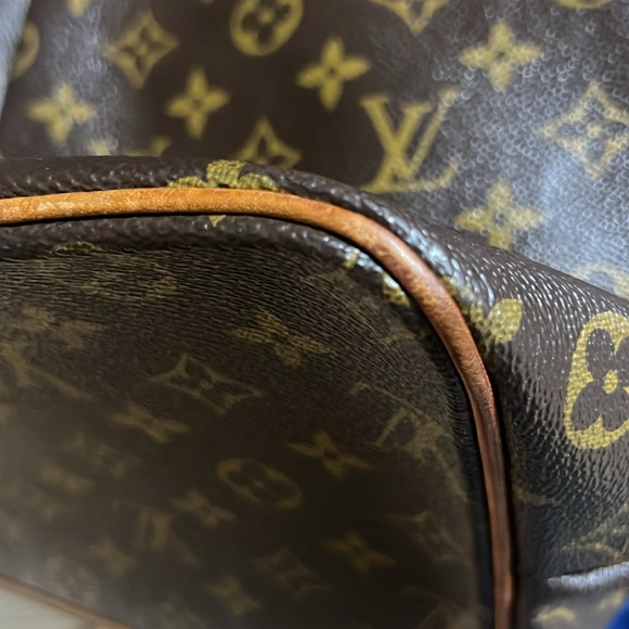 XL LOUIS VUITTON ZIPPER TOTE - Picture 15 of 15